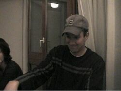 25_heures_poker_participants_Zin.jpg (7246 octets)