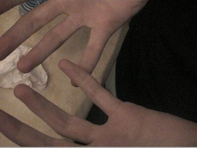 25_heures_poker_verification_crochet_Zin.jpg (16124 octets)
