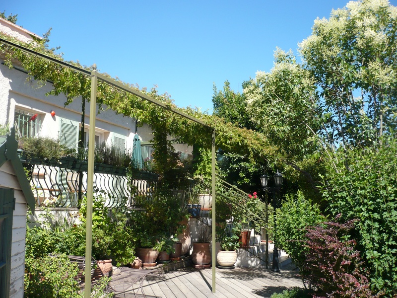 maison_01.JPG (348782 octets)