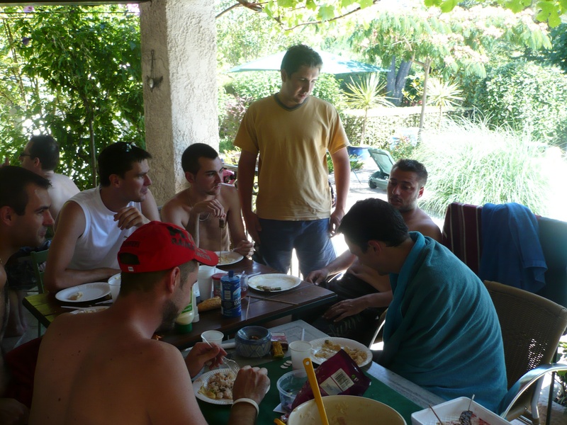 repas_12.JPG (258631 octets)