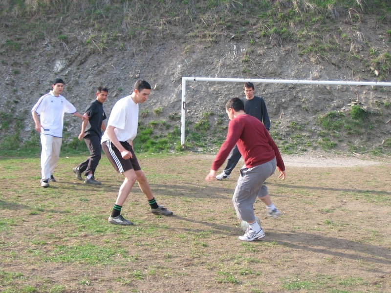 2005_04_01_La_Rochette_poker_017.jpg (512759 octets)