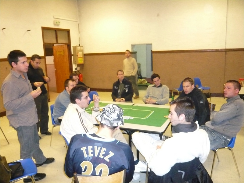 2007_11_23_Chambery_weekend_poker_100.jpg (353657 octets)