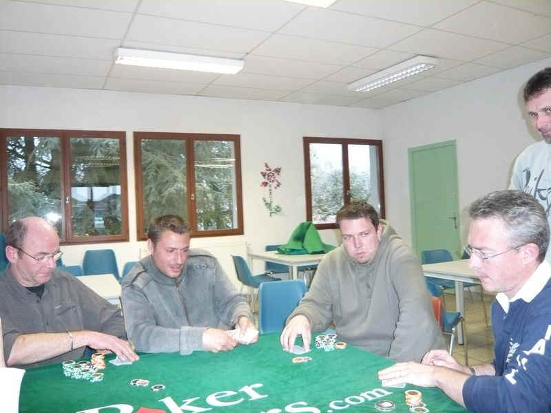 2008_03_23_Barberaz_poker_022.jpg (101896 octets)